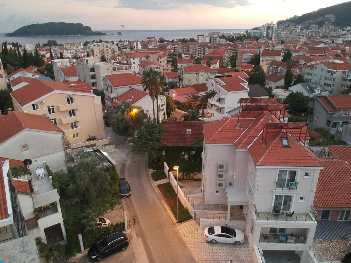 Apartment L Palace Budva Exterior foto