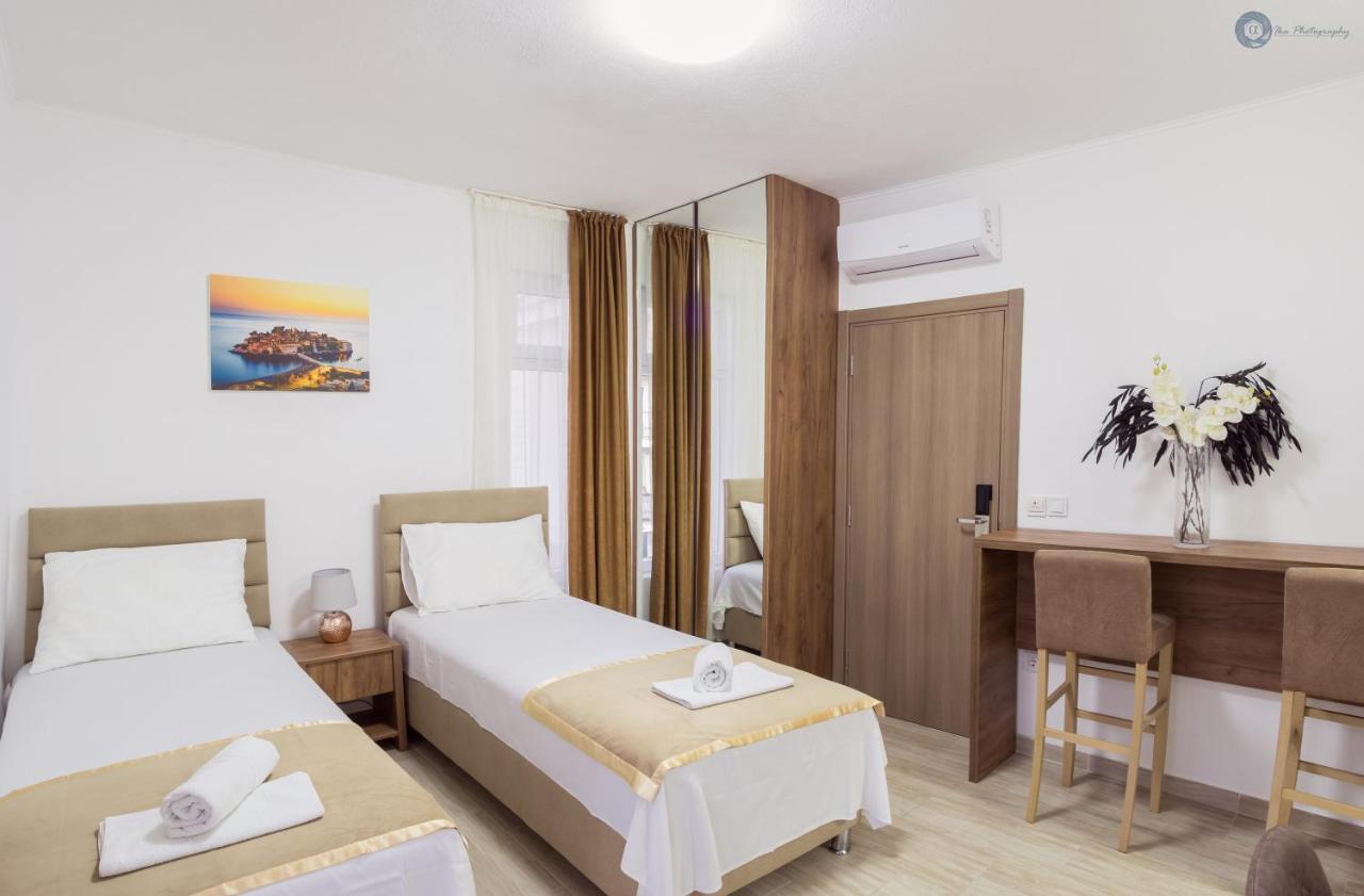 Apartment L Palace Budva Exterior foto